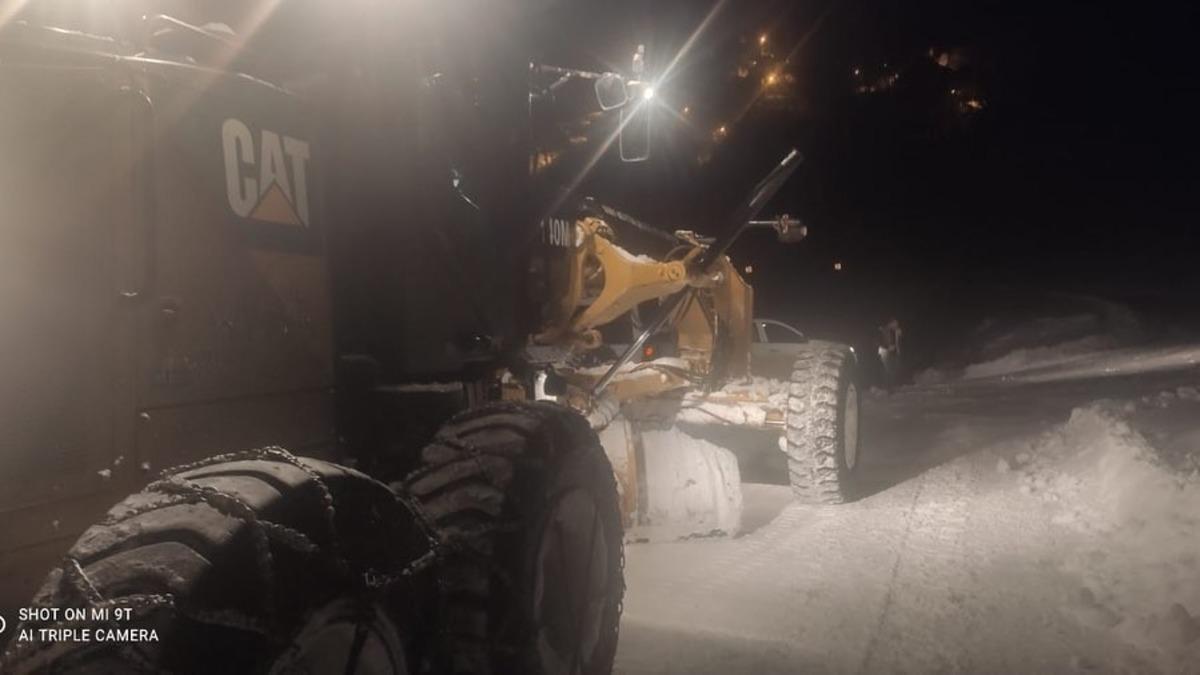 Bah&ccedil;esaray&rsquo;da karla m&uuml;cadele