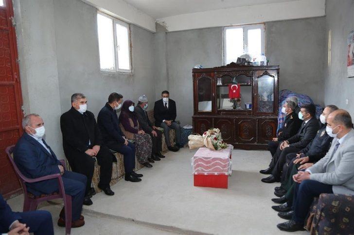 Şehit Piyade Er Halil İbrahim Kartal’ın ailesine ziyaret G4