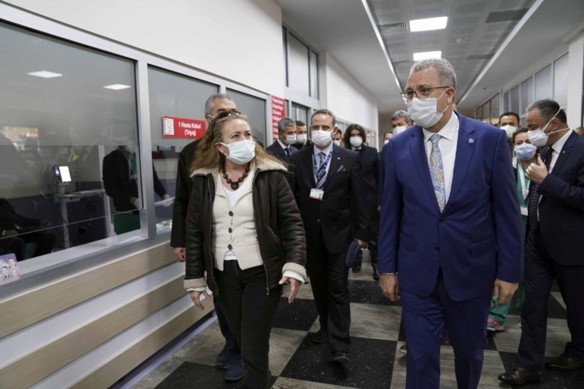 Ege&rsquo;nin yenilenen acil servisi hizmete başladı
