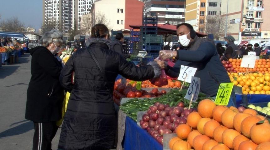 Semt pazarlarında fiyatlar d&uuml;şt&uuml;