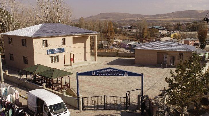 Büyükşehir ilçelere de mezarlık ve idari binalar yapıyor G1