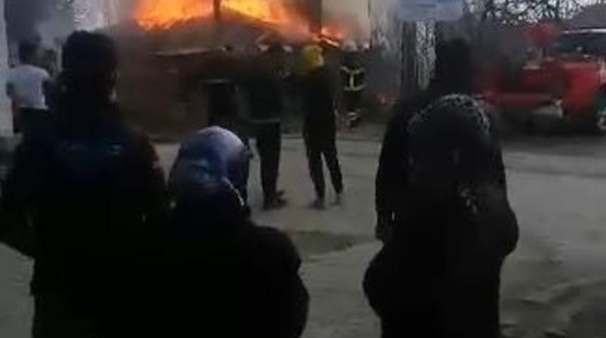 Bir saat arayla ikinci kez alev alev yandı