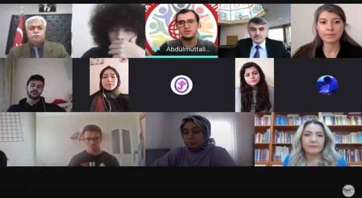 DPÜ Öğrenci Topluluklarından Eğitim Zirvesi Etkinliği G1