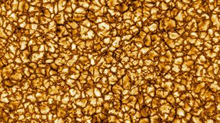 Yapay Güneş 20 saniye çalıştı, dünya rekoru kırdı!