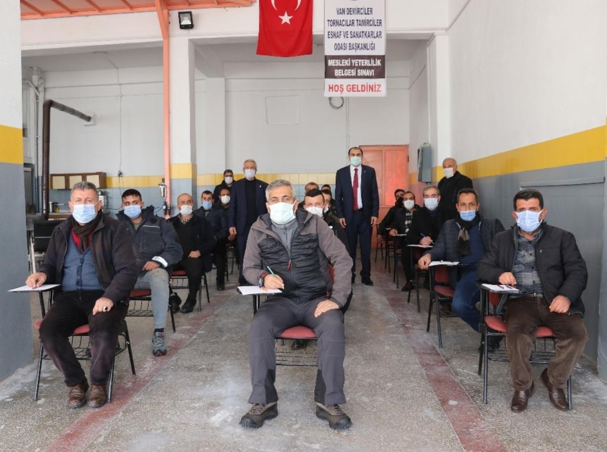 Van &rsquo;da mesleki yeterlilik sınavı