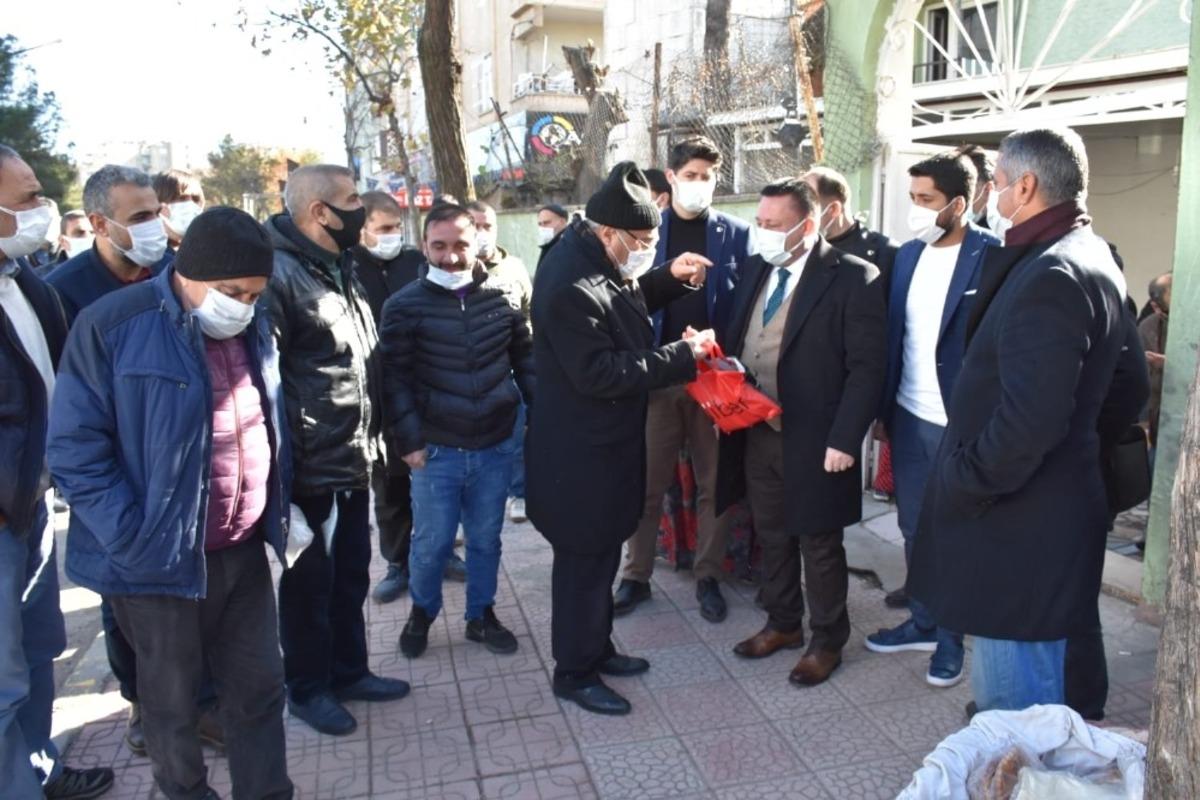 Başkan Beyoğlu esnafla buluştu