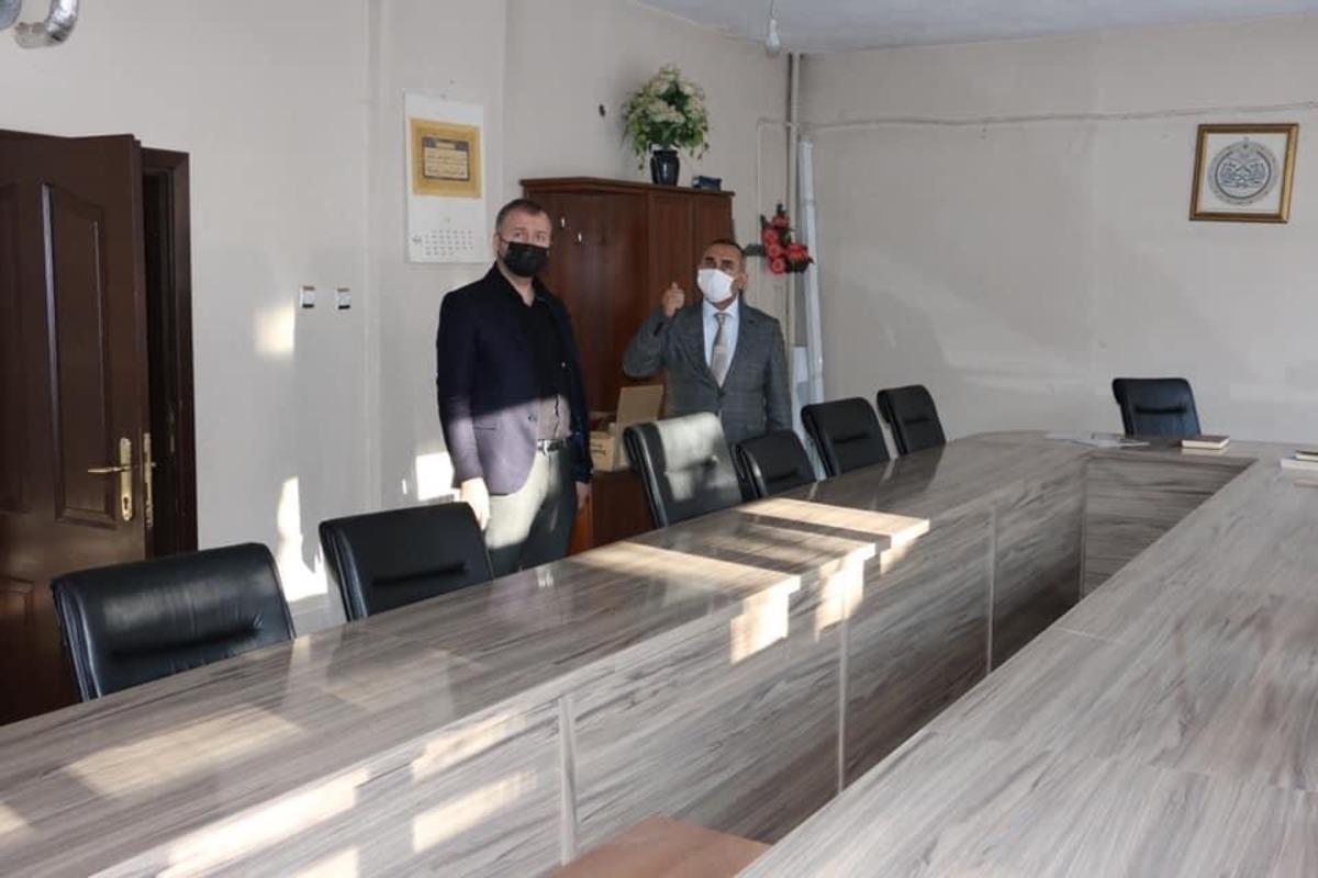 Hizan Kaymakamı Yelek, il&ccedil;e m&uuml;ft&uuml;l&uuml;ğ&uuml;n&uuml; ziyaret etti