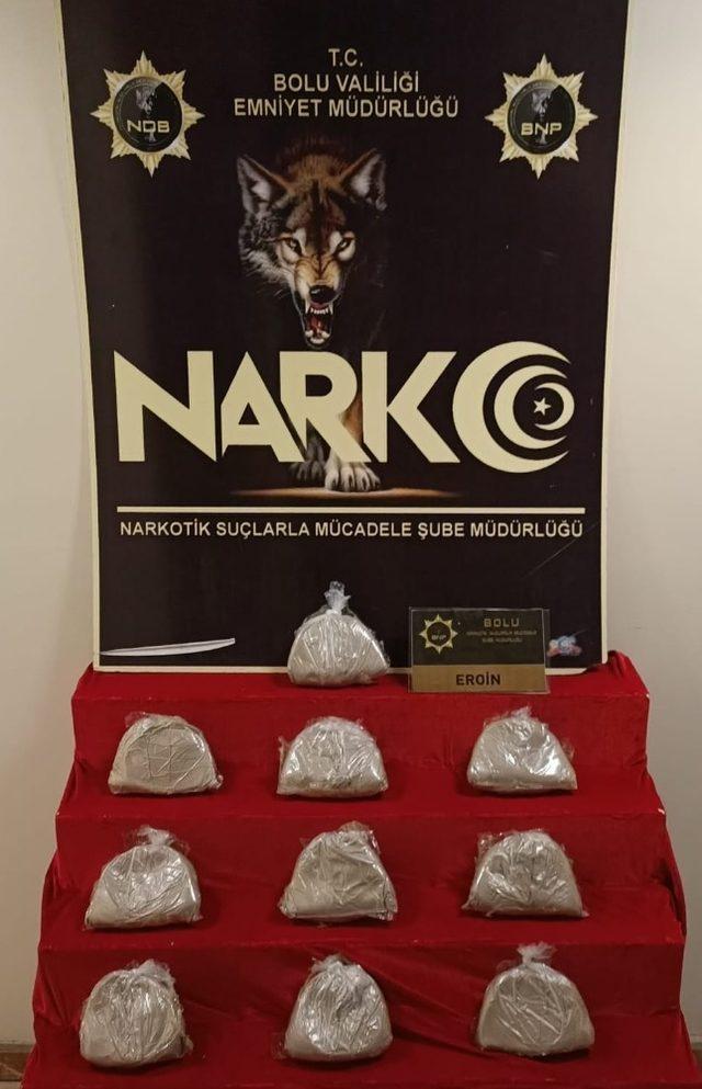 Bolu’da 5 kilo 50 gram eroinle yakalanan şahıs tutuklandı