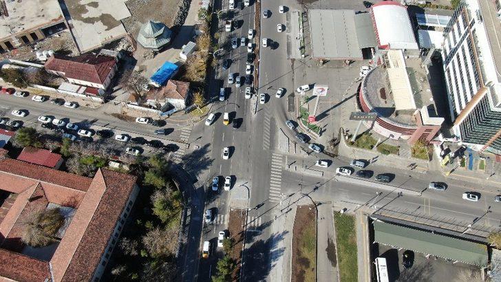 Elazığ Caddesi yenilenen yüzüyle hizmette G2