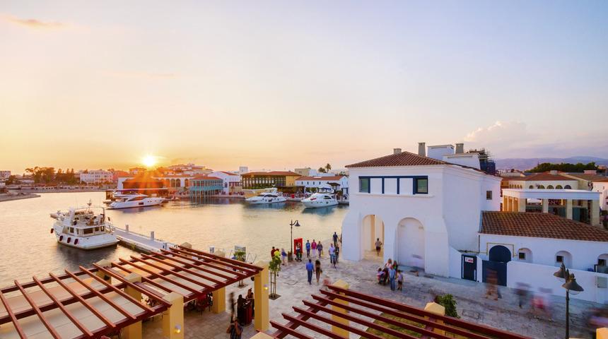 Komaya girip kaybolan anne, 30 yıl sonra çocuklarıyla yeniden bir araya geldi