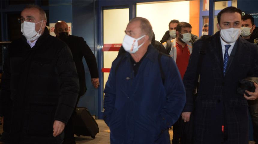 Galatasaray kafilesi, Trabzon'a geldi