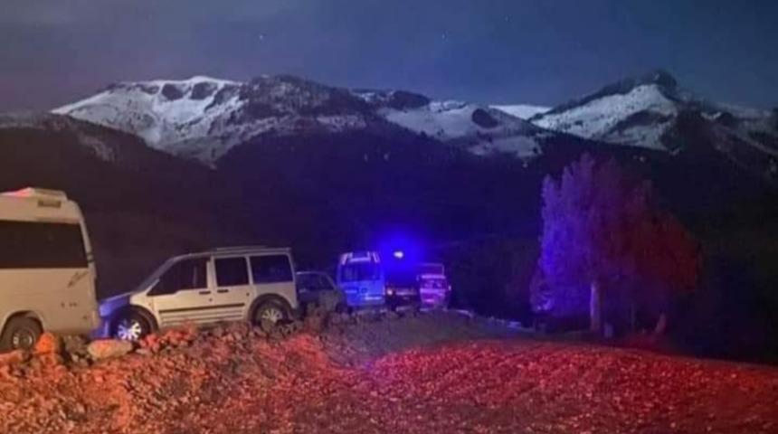 Nehirden çıktıktan sonra hipotermi geçirdiği iddia edilen kişi hayatını kaybetti