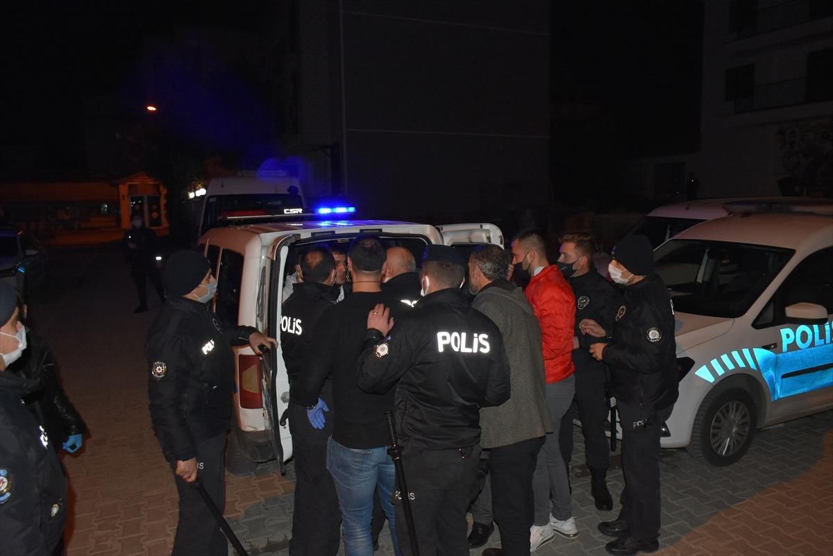 G&Uuml;NCELEME - Samsun'da villada kumar oynayan 47 kişi yakalandı
