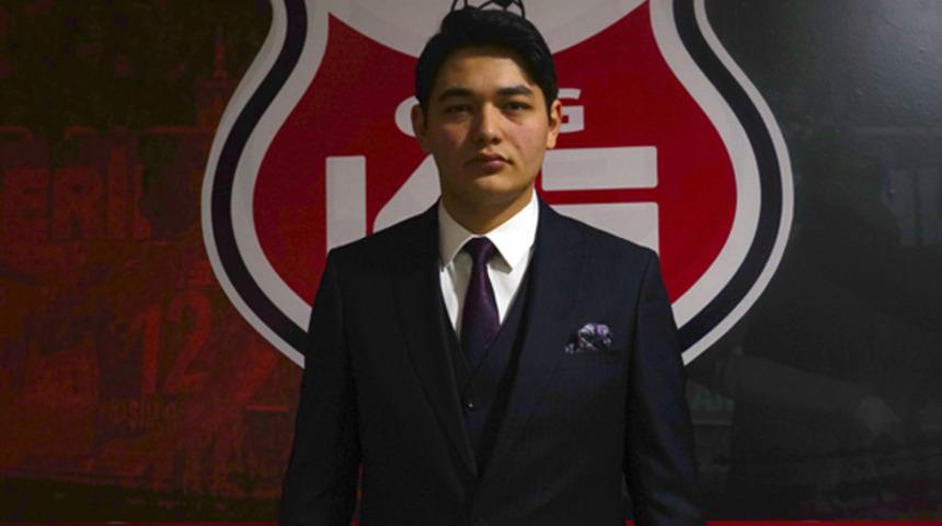 Dünyanın en genç kulüp başkanı Covid-19 pozitif