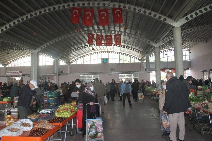 Kuyucak’ta pazar yerlerinde tedbir elden bırakılmıyor G2