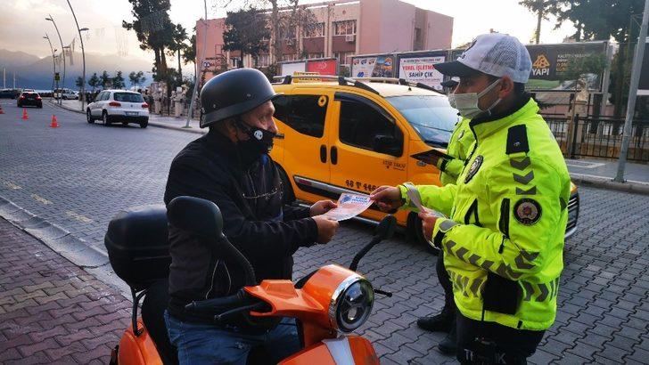 Marmaris’te ‘’ Kaskım Kafamdaki kaskom’’ broşürleri dağıtıldı G5