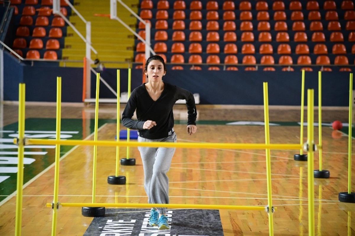 Zabıta adayları spor testlerinde ter d&ouml;kt&uuml;