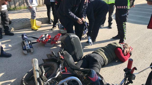 Kahramanmaraş’ta motosikletli kurye kaza yaptı