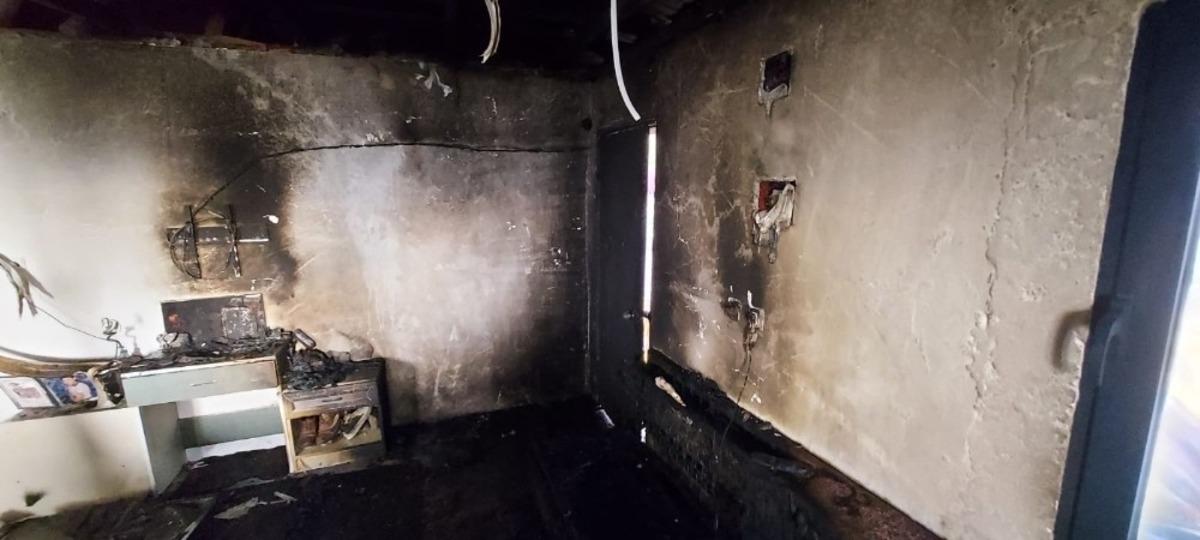 Yangında mahsur kalan 2 yaşındaki &ccedil;ocuk hastanede hayatını kaybetti