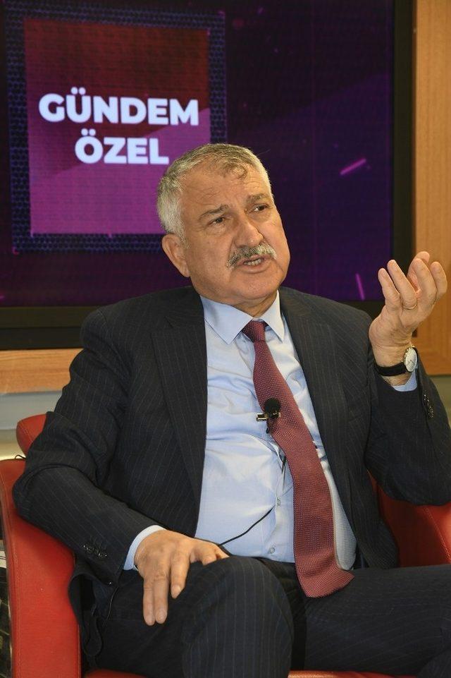 Başkan Karalar’dan Büyükşehir çalışanlarına yeni yıl öncesi çifte müjde