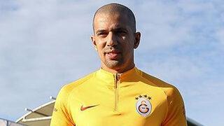 Galatasaray'da Feghouli'nin doğum günü kutlandı