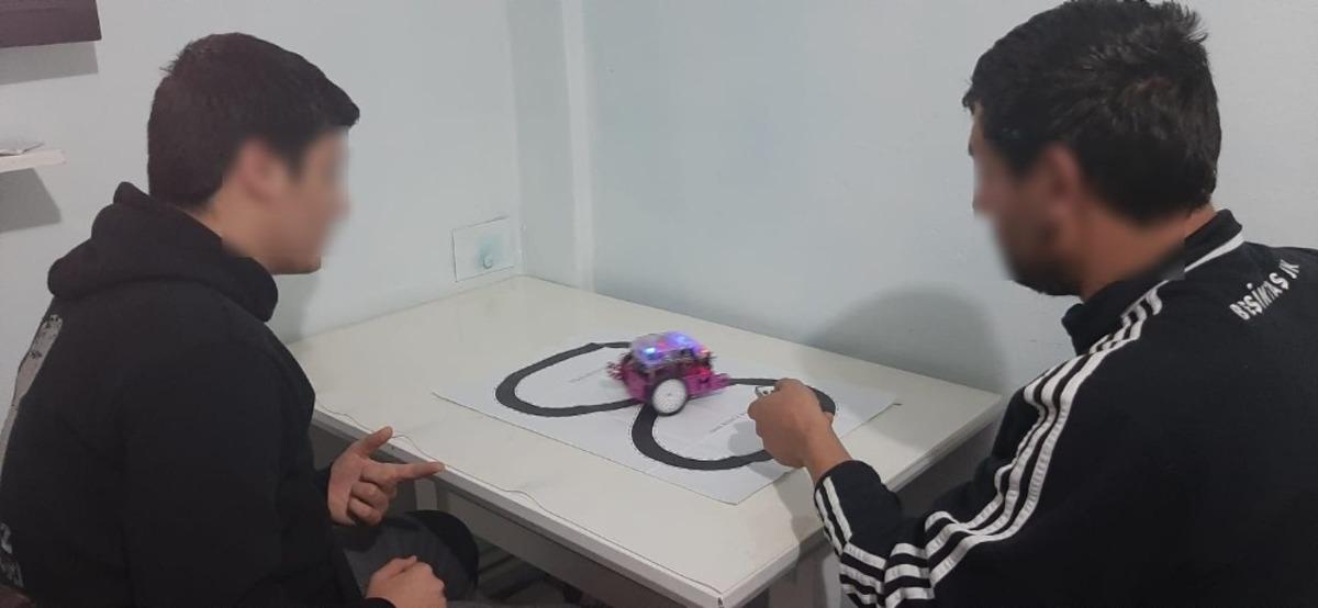 &ldquo;Kodlama &Ouml;ğrenmenin Yaşı Yok&rdquo; projesi