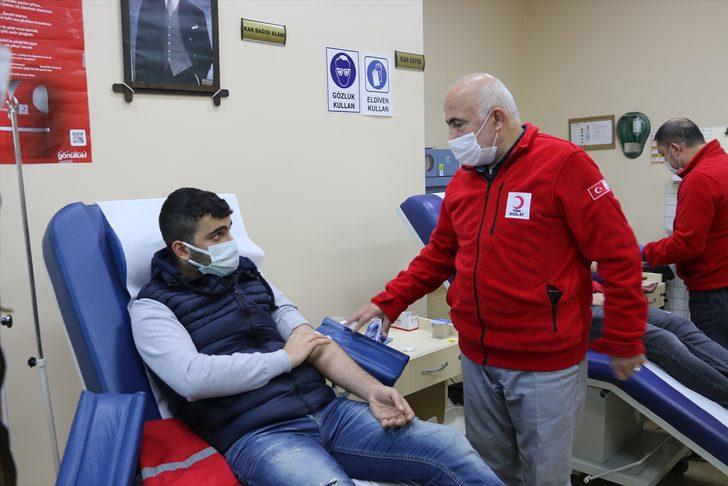 Siirt Kızılay gönüllüleri kan bağışında bulundu G2