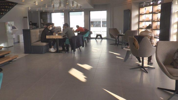 7/24 Kütüphane kısıtlamalarda da yoğun ilgi görüyor G5