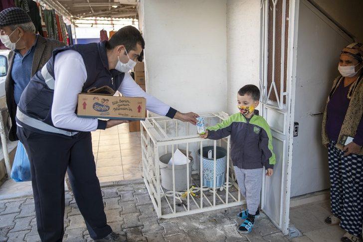 Mersin Büyükşehir Belediyesi 1,5 milyon paket okul sütü dağıtacak G4