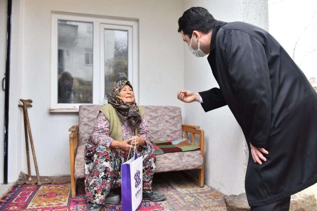 Başkan Avcı hayırseverlerce yaptırılan evleri inceledi