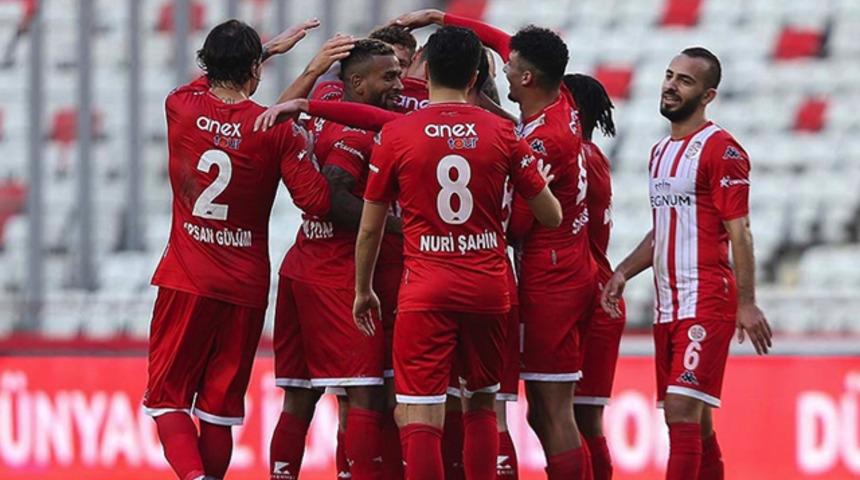  Antalyaspor sahasında 3'te 3 peşinde
