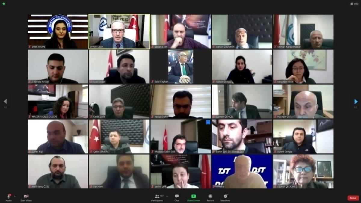 Bartın &Uuml;niversitesi &ldquo;Akademik Performans ve Proje &Ouml;d&uuml;l T&ouml;reni&rdquo; ger&ccedil;ekleştirildi
