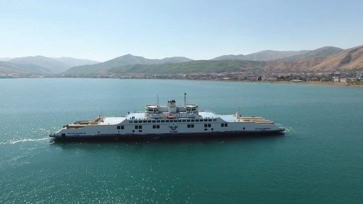 (Özel) Türkiye’nin en büyük iki feribotu 2020’de 500 bin ton yük taşıdı G2