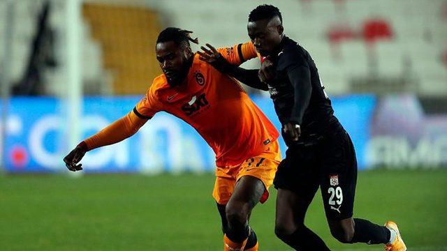 Luyindama'ya Ryan Donk'tan kesik