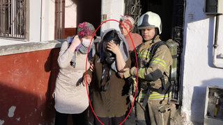 Gelinden hain plan! Kayınvalidesinin altın ve paralarını çalıp evi yaktı