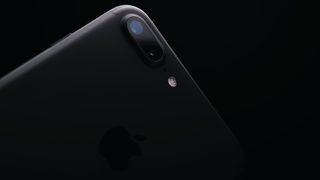 Apple iPhone SE 3'ü üretime hazırlıyor! Fiyatı ne kadar olacak?