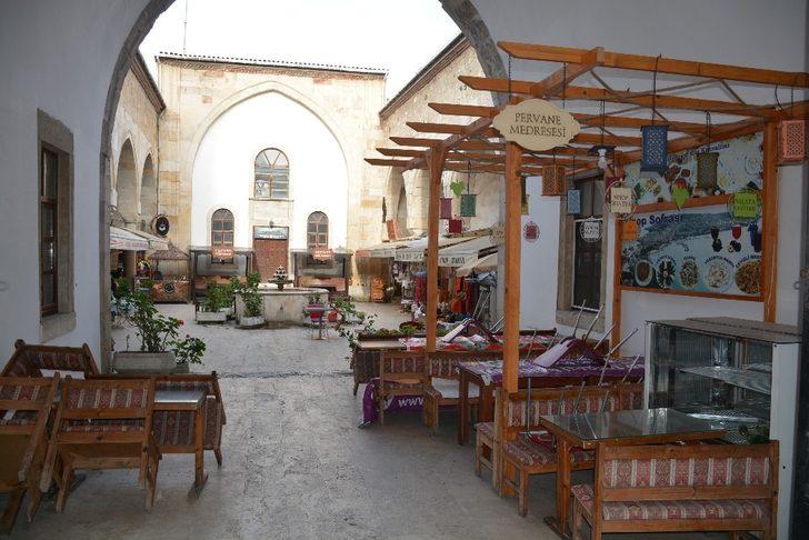 Tarihi medresede “korona” sessizliği G2