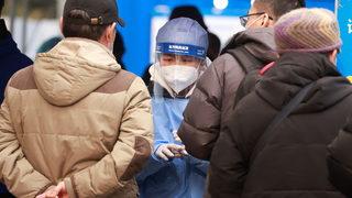 Pekin’de acil durum çağrısı