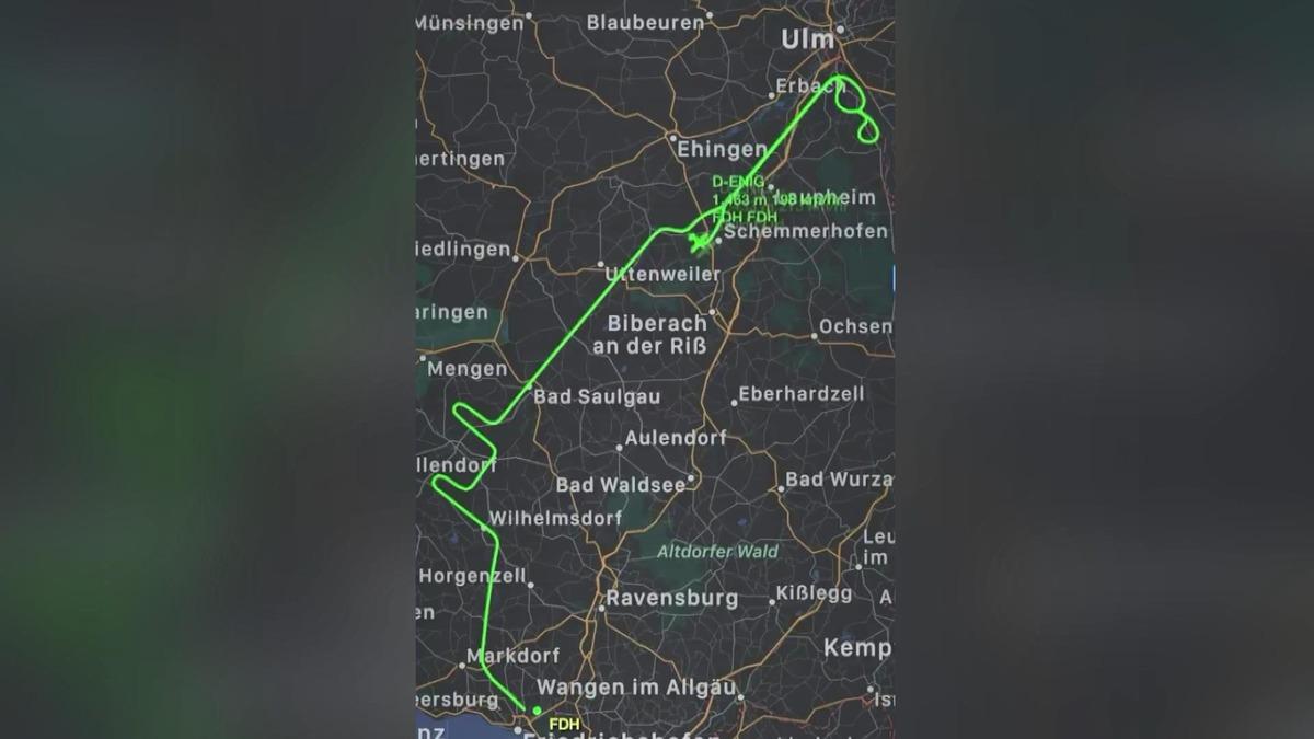 Almanya'da gen&ccedil; pilot ger&ccedil;ekleştirdiği u&ccedil;uşla g&ouml;ky&uuml;z&uuml;ne dev şırınga resmi &ccedil;izdi