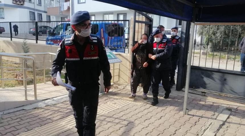 Adana&rsquo;da jandarma 5 hırsızlık olayını ger&ccedil;ekleştiren ş&uuml;phelileri yakaladı