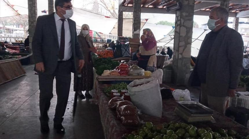 Başkan İnal mesaisine pazar ziyareti ile başladı