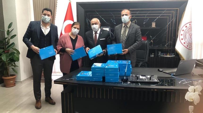 Siirt TSO&rsquo;dan uzaktan eğitime tablet desteği