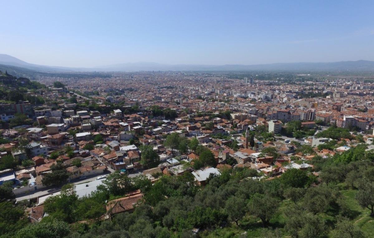 Şehzadeler&rsquo;de kentsel d&ouml;n&uuml;ş&uuml;m &ccedil;ıkmazı