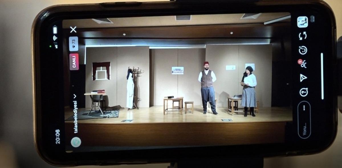 Talas Belediyesi Mehmet Akif&rsquo;i online oyunla andı