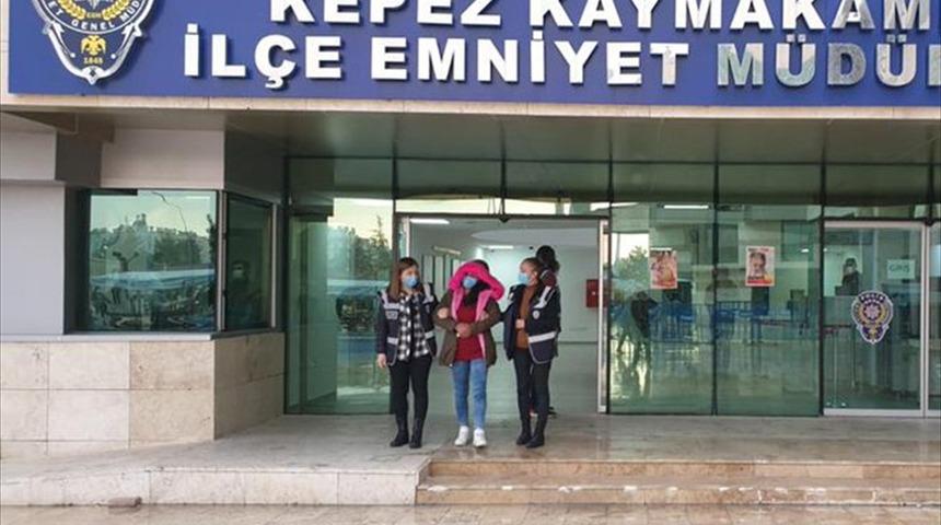 Antalya'da 63 yıl 6 ay kesinleşmiş hapis cezası bulunan firari h&uuml;k&uuml;ml&uuml; yakalandı