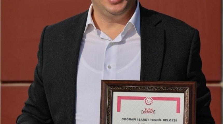 &Ouml;demiş Ticaret Odası &Ccedil;ekişte Zeytinyağına coğrafi işaret tescili aldı