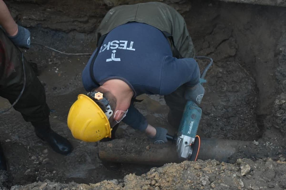 Kazı &ccedil;alışmaları i&ccedil;me suyu hatlarına zarar veriyor