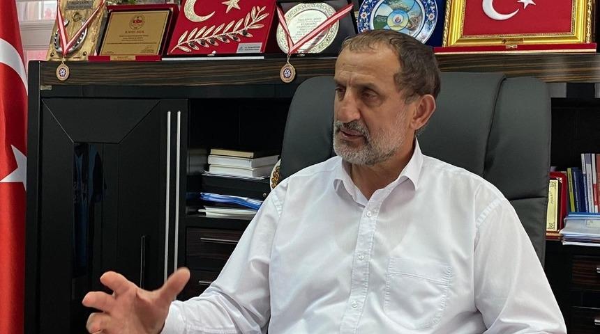 Kaynaşlı Belediyesinde en d&uuml;ş&uuml;k iş&ccedil;i maaşı 3 bin 200 lira olduğu