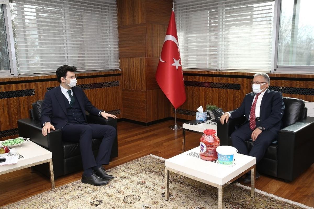 Başkan B&uuml;y&uuml;kkılı&ccedil;&rsquo;tan gilaburu ve hayvancılık hamlesi