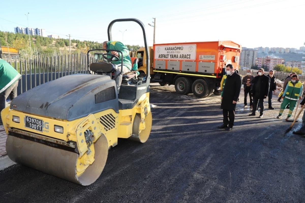 Karak&ouml;pr&uuml; Belediyesi asfalt yama &ccedil;alışmalarına başladı